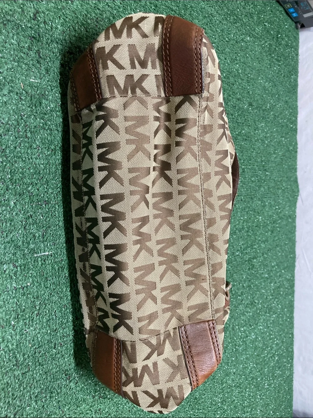 Michael Kors Brown & Beige MK Logo Shoulder Bag (OKPM-09-041)